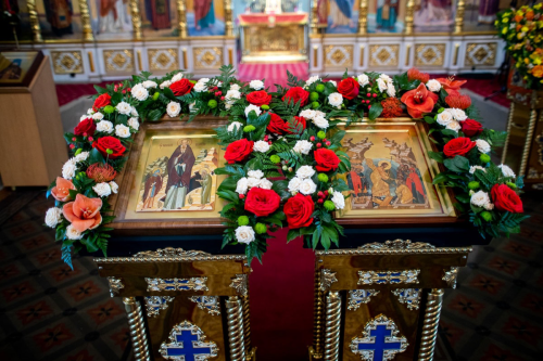 Епископ Пахомий совершил всенощное бдение в канун дня памяти своего небесного покровителя