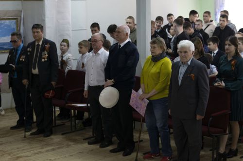 Память поколений: в клубе речников состоялся патриотический митинг ко Дню Победы