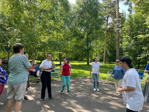 Для чистопольской молодежи с ограниченными возможностями прошел музыкальный караоке-баттл «Музыкальный Рай»