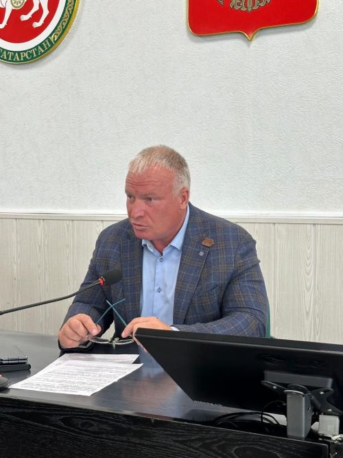 Глава Чистопольского района предупредил о бдительности против мошенников и вербовщиков