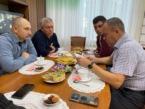 Руководитель исполкома Чистопольского района Эдуард Хасанов встретился с ветеранами СВО