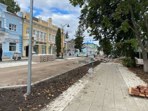 В Чистополе продолжается благоустройство улицы Ленина