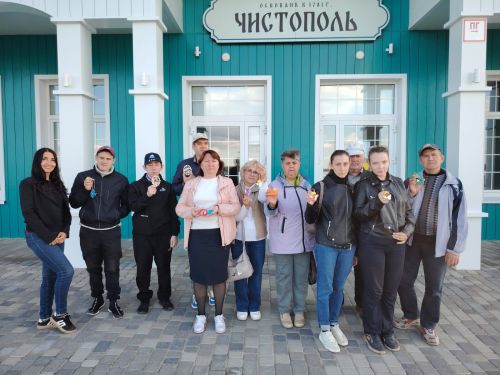 В Чистополе общество инвалидов побывало на экскурсии по городским достопримечательностям