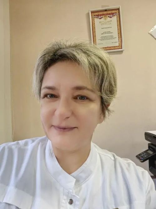 Профилактика подросткового алкоголизма: почему начинают пить и как защитить