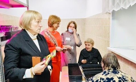 Министр Эльмира Зарипова посетила чистопольский дом-интернат