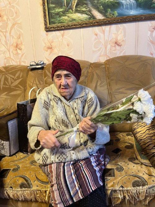 Труженице тыла Рашиде Зайнуллиной исполнилось 97 лет