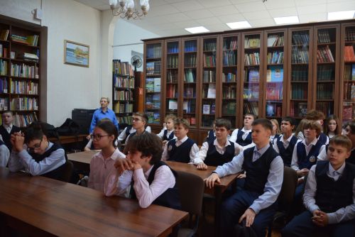 Чистопольские школьники отметили День народного единства интеллектуальной игрой
