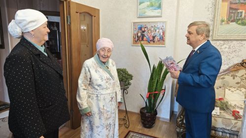 Заслуженному учителю ТАССР из Чистополя исполнилось 94 года