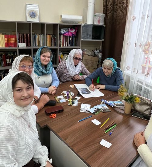 «Сретение — значит встреча»: педагоги и ученики воскресной школы в Никольском соборе говорили о главном
