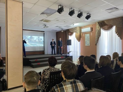 В культурном центре «Чистай» открыли Год воинской и трудовой доблести патриотическим мероприятием для молодежи