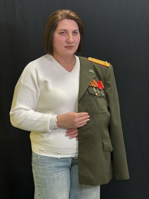 Герой кителе: Чистайда махсус хәрби операциядә катнашучыларның гаиләләре өчен үзенчәлекле фотосессия булды