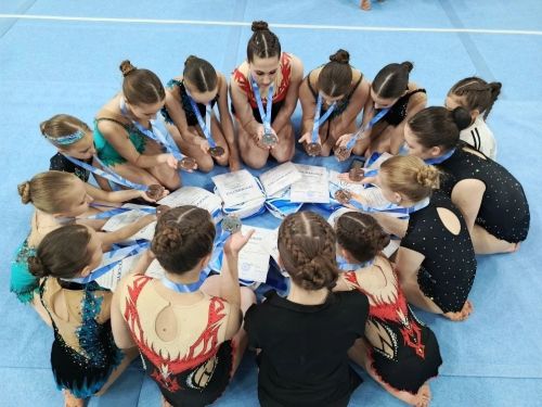Чистопольские акробаты достойно выступили на соревнованиях «Казаночка»