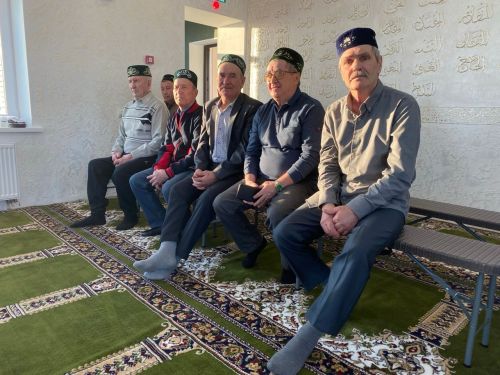 В поселке Юлдуз в Чистопольском районе провели большой ифтар в новой мечети
