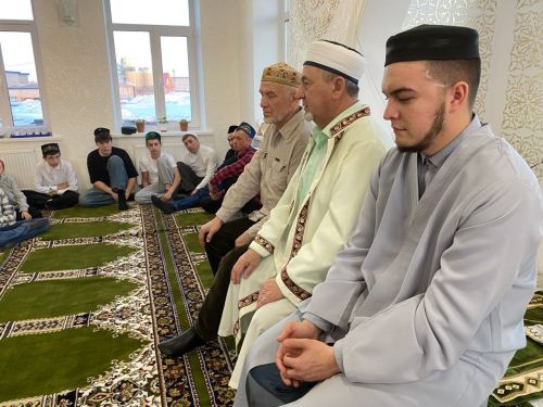 Чистай районы Йолдыз поселогында  яңа мәчеттә зур ифтар уздырдылар
