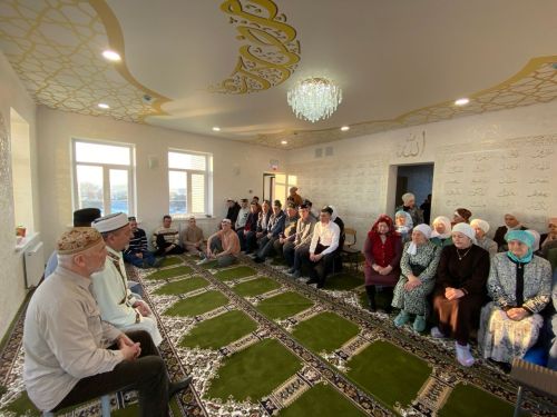 Чистай районы Йолдыз поселогында  яңа мәчеттә зур ифтар уздырдылар