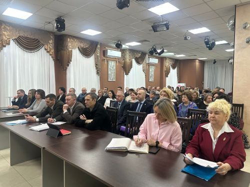 Кадры для медицины, структура посевов и снег: о чем говорили на совещании в чистопольском муниципалитете