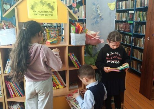 В селе Чистопольского района отметили Всемирный день чтения вслух