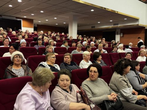 В Чистополе прошёл праздничный концерт «Ещё одно признание в любви» в честь 8 Марта