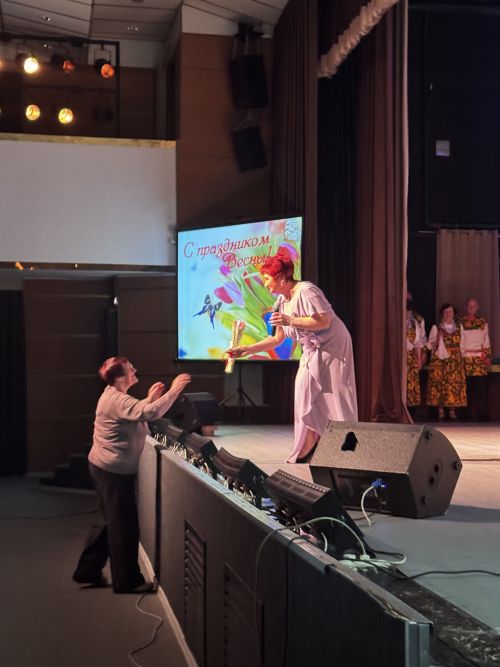 В Чистополе прошёл праздничный концерт «Ещё одно признание в любви» в честь 8 Марта