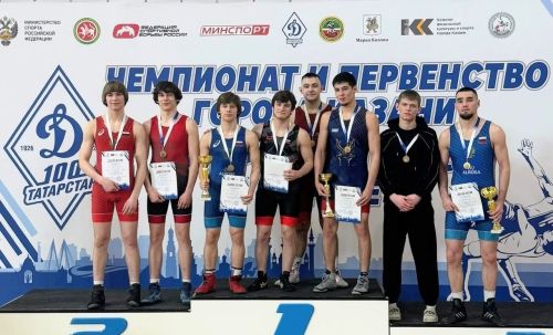 Чистопольские спортсмены завоевали восемь медалей на чемпионате Казани по греко-римской борьбе