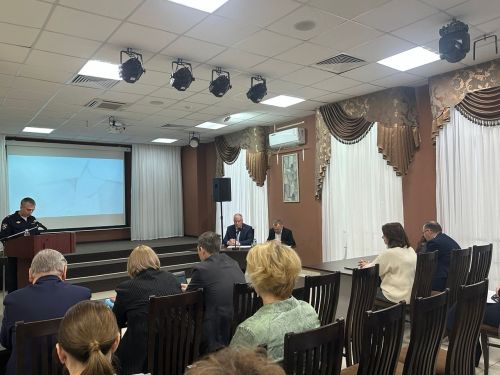 На аппаратном совещании в Чистополе обсудили работу ЗАГСа, весенние полевые работы и рост дистанционных мошенничеств