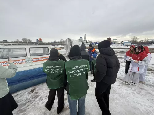 В Чистополе прошла акция «Весенний лёд»
