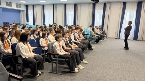 Врач-нарколог Чистопольской ЦРБ рассказал школьникам о последствиях наркозависимости