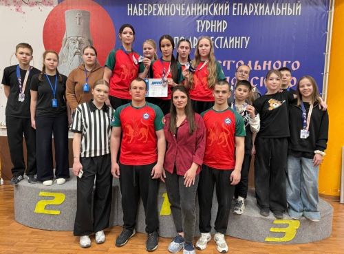 Чистопольские спортсмены завоевали призовые места на республиканском турнире по армрестлингу
