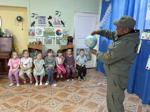 Сотрудники заказника «Чистые луга» рассказали детям о безопасности в лесу и у воды