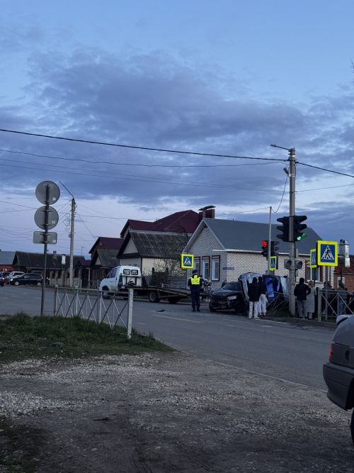 В Чистополе столкнулись две легковушки