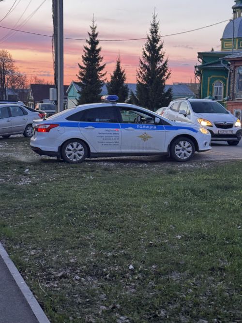 В Чистополе столкнулись две легковушки