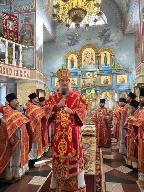 Святыня вернулась в храм: в Чистополе торжественно встретили отреставрированную икону «Скоропослушница»