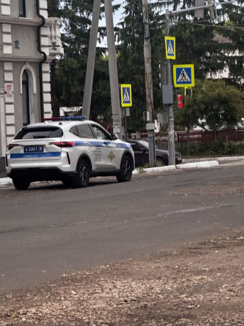 В центре Чистополя эвакуировали две иномарки после столкновения на перекрёстке