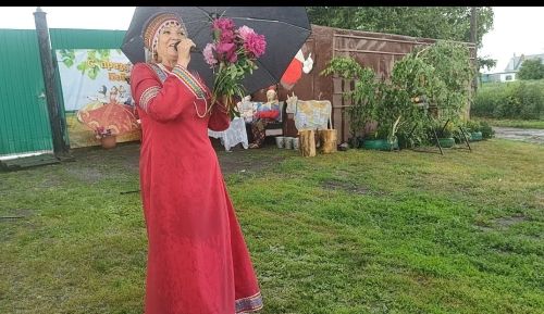 «Знакомство с соседями по‑новому»: в селе Большой Толкиш провели праздник улицы Пришкольная