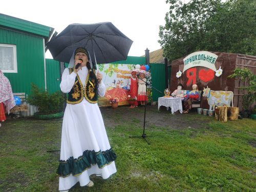 «Знакомство с соседями по‑новому»: в селе Большой Толкиш провели праздник улицы Пришкольная