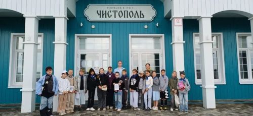 На пассажирской пристани состоялся исторический баттл: молодёжь сразилась в знании фактов о Великой Отечественной войне