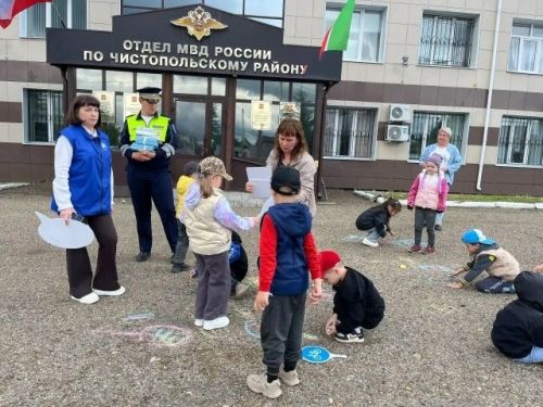 Чистопольские полицейские устроили праздник для дошкольников
