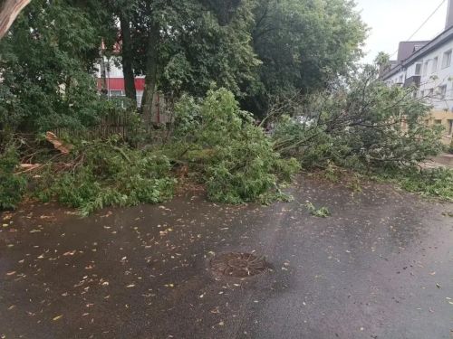 В Чистополе продолжают устранять последствия стихии