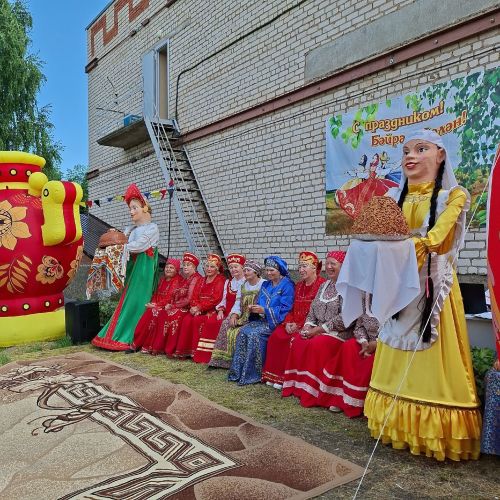 В селе Кубассы прошёл праздник села: песни, пляски и народные мотивы