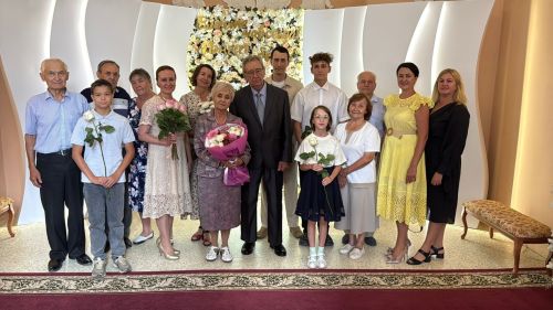 Золотой юбилей семьи Романовых: полвека любви и труда