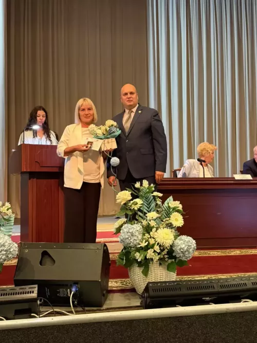 Чистай районы педагогларына бүләкләр тапшырдылар