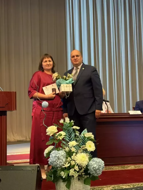 Чистай районы педагогларына бүләкләр тапшырдылар