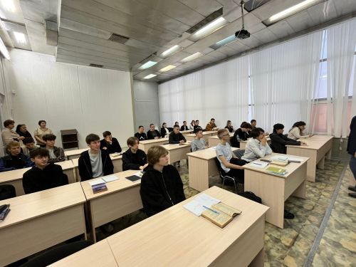 Чистай студентларына яшь сайлаучылар клубы турында сөйләделәр