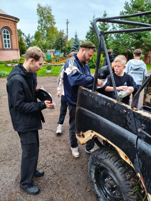 В Чистопольских Выселках открылись занятия в объединении «Добрых дел мастер»