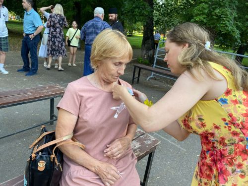 День семьи, любви и верности в Скарятинском саду