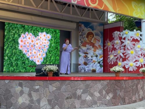 День семьи, любви и верности в Скарятинском саду
