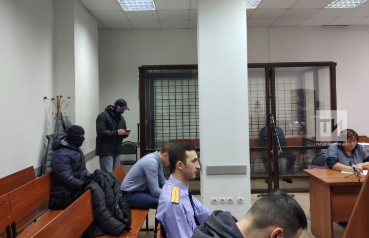 Суд отправил мэра Чистополя Александра Заиконникова под домашний арест