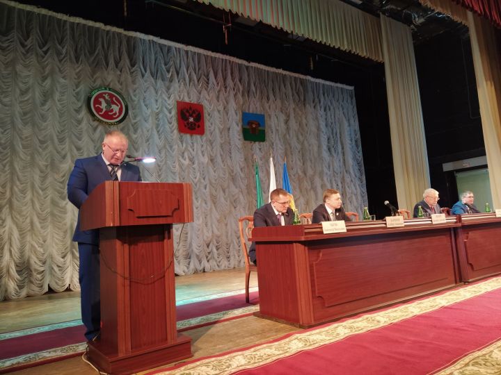 В Чистополе состоялось отчетное заседание Совета района с участием министра промышленности и торговли  РТ