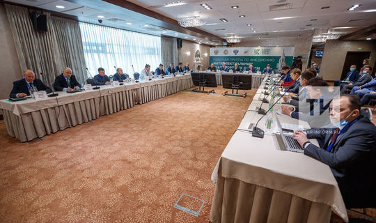В Казани обсудили внедрение «умных» дорожных систем