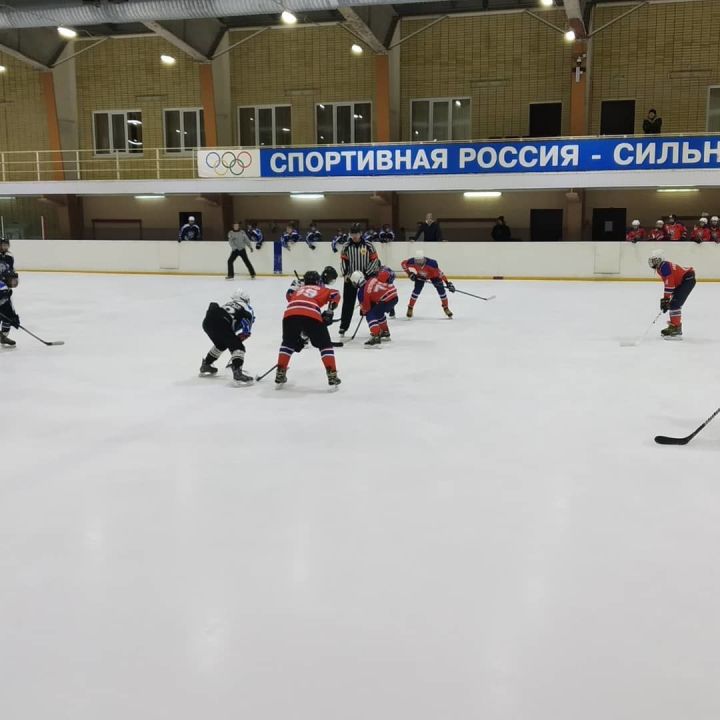 В Чистополе состоятся финальные игры Первенства Татарстана по хоккею